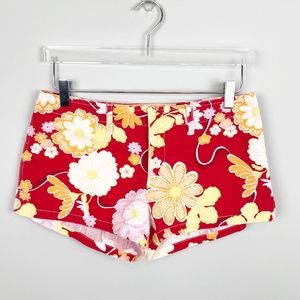 Abercrombie & Fitch Groovy Floral Shorts 4